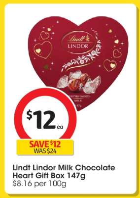 Lindt Lindor Milk Chocolate Heart Gift Box 147g